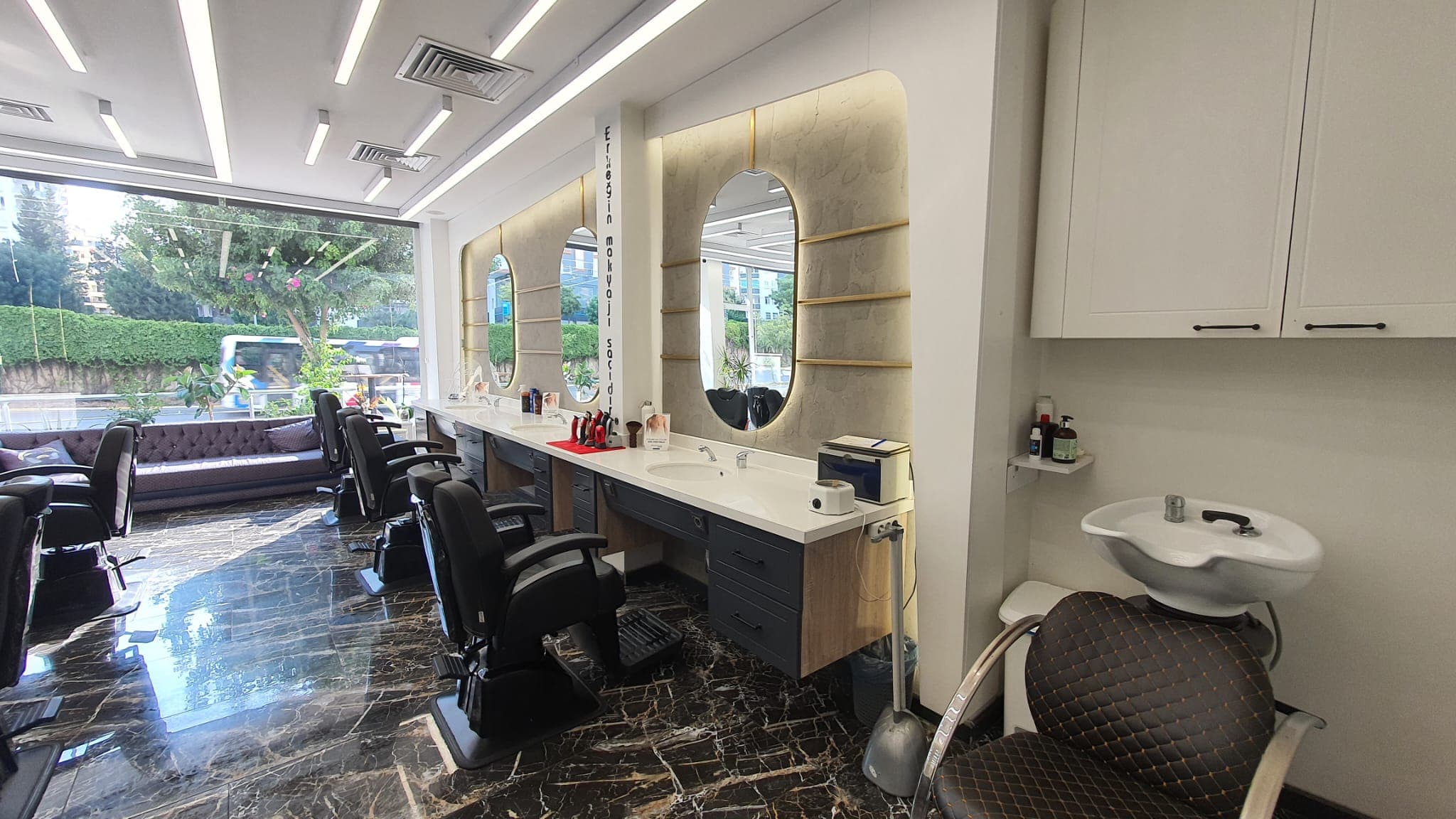 Salon ve yıkama hattı, uygulama fotoğrafı